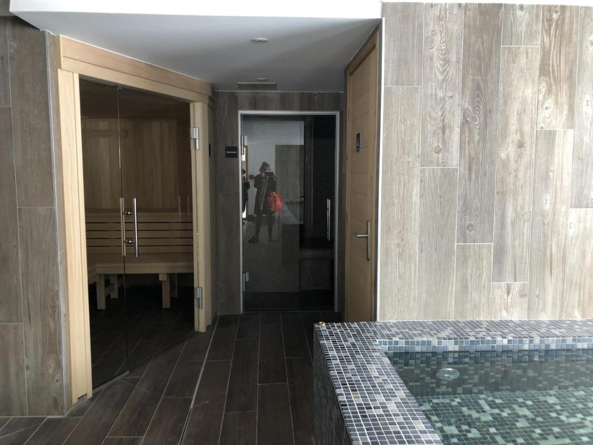 Le Chateau D'Hermonville B&B / Chambres D'Hotes מראה חיצוני תמונה
