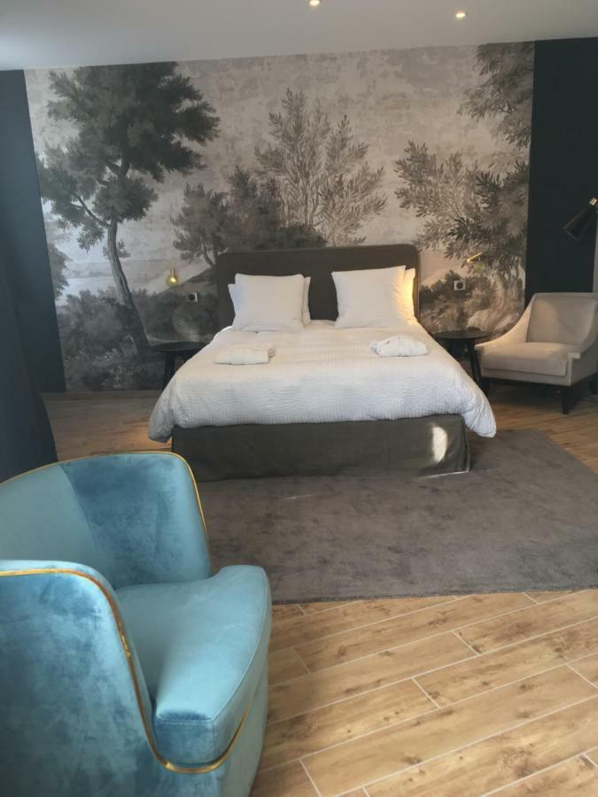 Le Chateau D'Hermonville B&B / Chambres D'Hotes מראה חיצוני תמונה